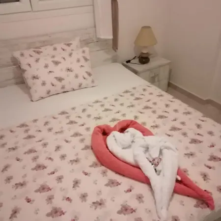 Petra-elia Apartament Skála Foúrkas